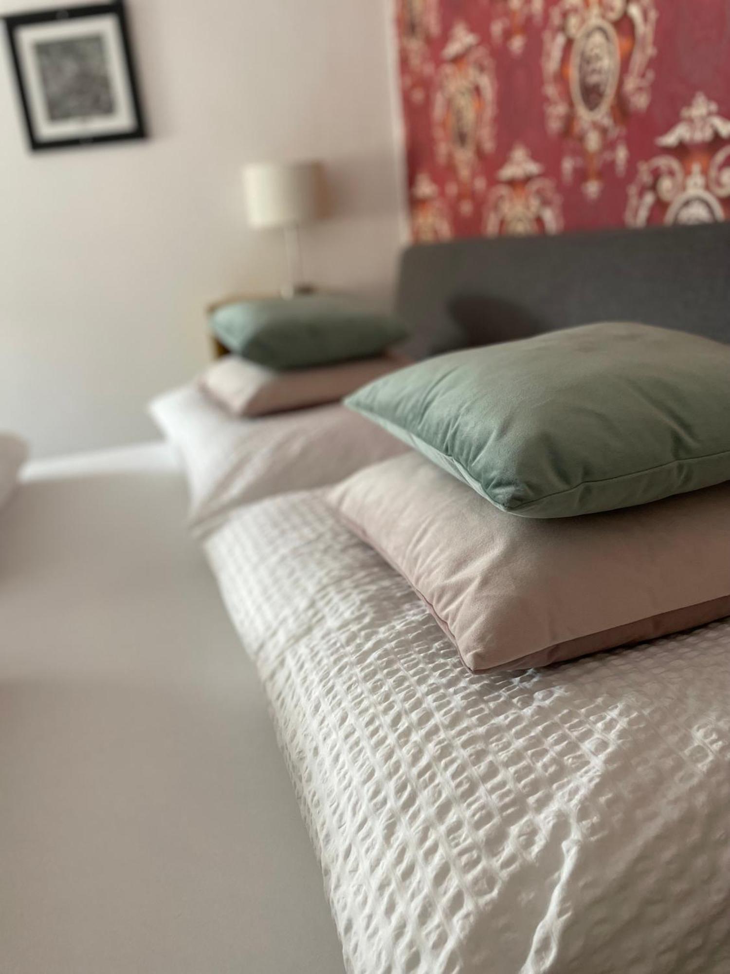 Studios Klagenfurt Klagenfurt am Wörthersee Zimmer foto